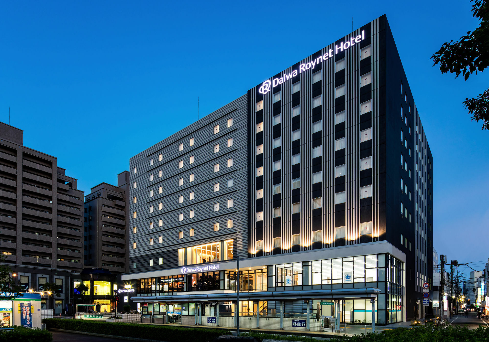 Daiwa Roynet Hotel Tokushima Ekimae Kültér fotó